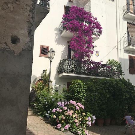 リーパリCasa Isabella Loc Turist Brアパートメント エクステリア 写真
